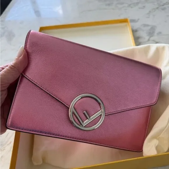 Fendi Vitello Catalon Metallic Pink Leather Bag with Silver Accent - Picture 3 of 17